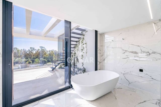 5 soverom Villa til salgs i Sotogrande Alto, San Roque med svømmebasseng - € 3 350 000 (Ref: 9451419)