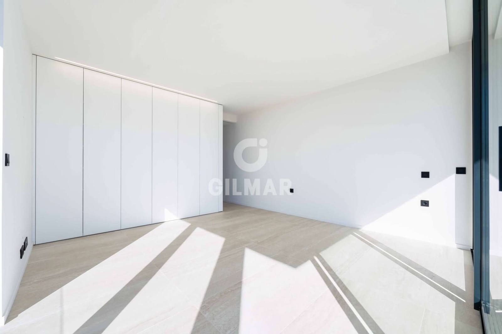 5 quarto Moradia para venda em Sotogrande com piscina - 3 350 000 € (Ref: 9451419)