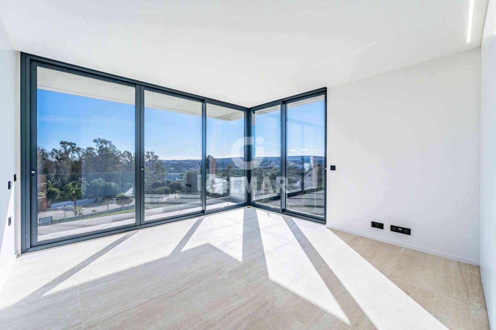 5 quarto Moradia para venda em Sotogrande com piscina - 3 350 000 € (Ref: 9451419)