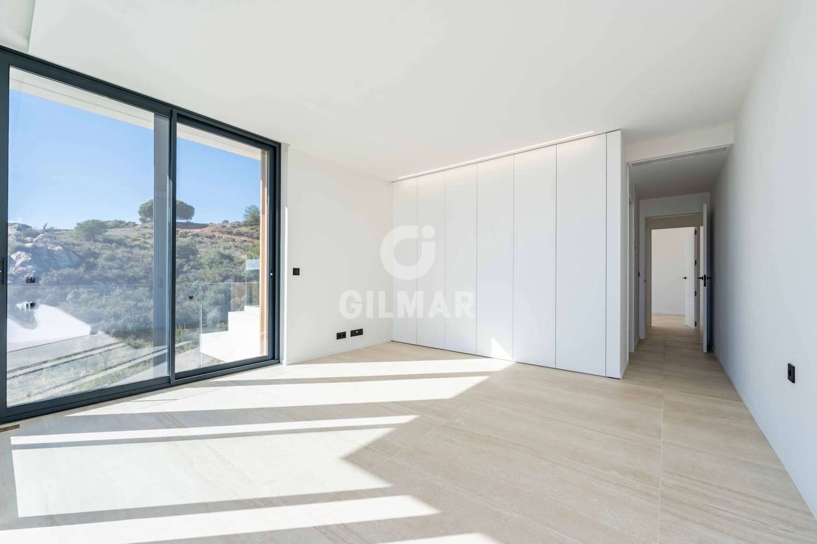 5 quarto Moradia para venda em Sotogrande com piscina - 3 350 000 € (Ref: 9451419)