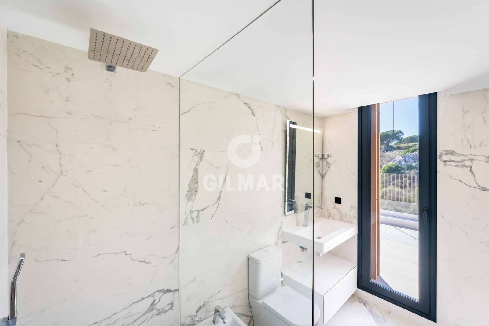 5 quarto Moradia para venda em Sotogrande com piscina - 3 350 000 € (Ref: 9451419)