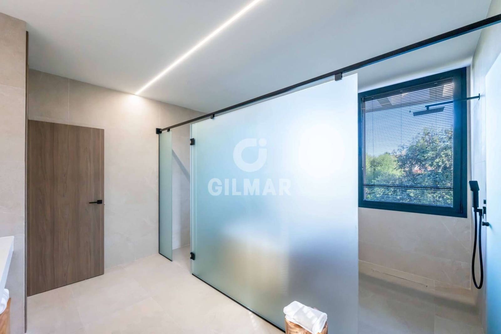 5 makuuhuone Huvila myytävänä paikassa Sotogrande mukana uima-altaan - 2 850 000 € (Ref: 9451420)