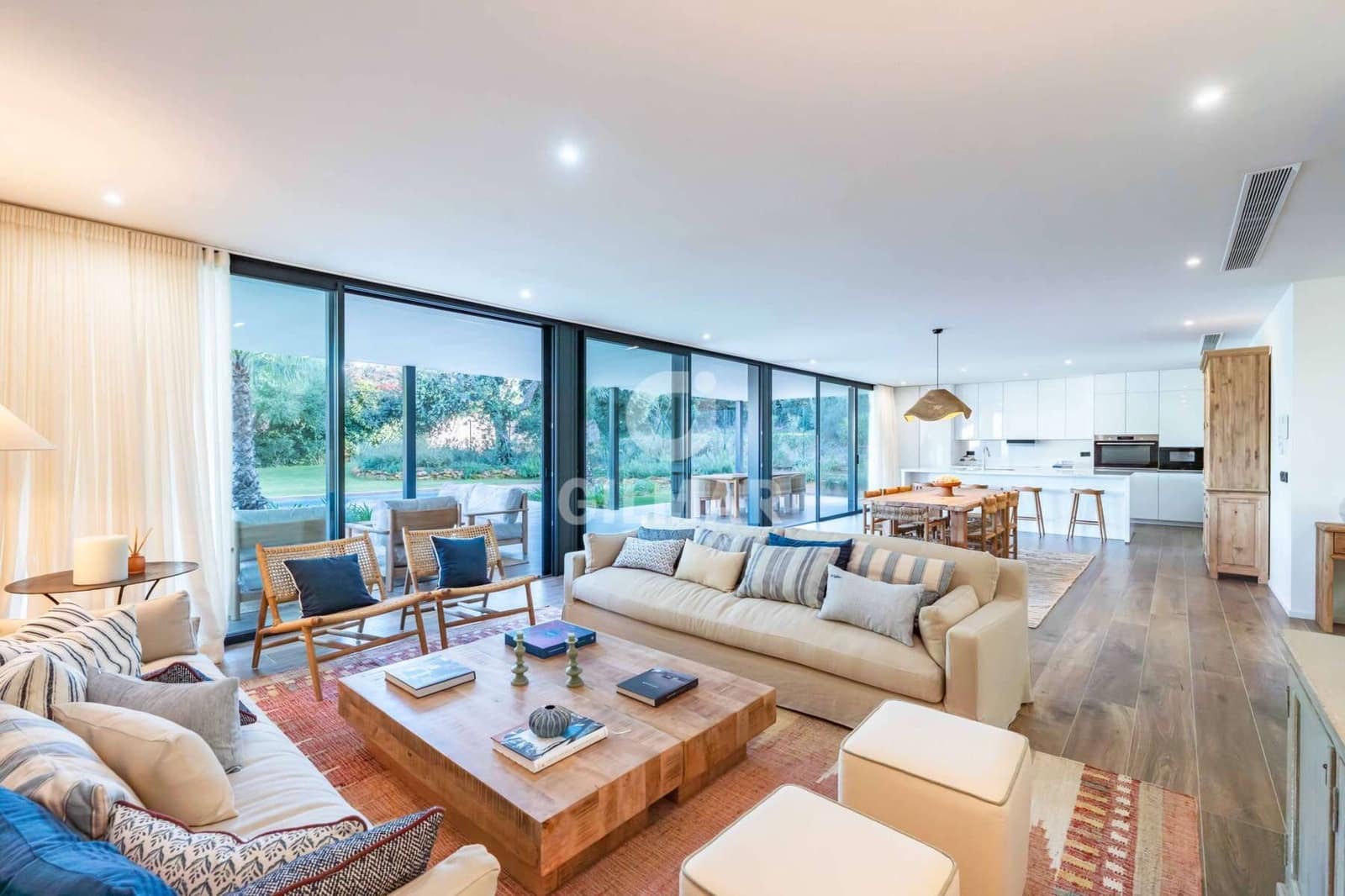 5 makuuhuone Huvila myytävänä paikassa Sotogrande mukana uima-altaan - 2 850 000 € (Ref: 9451420)