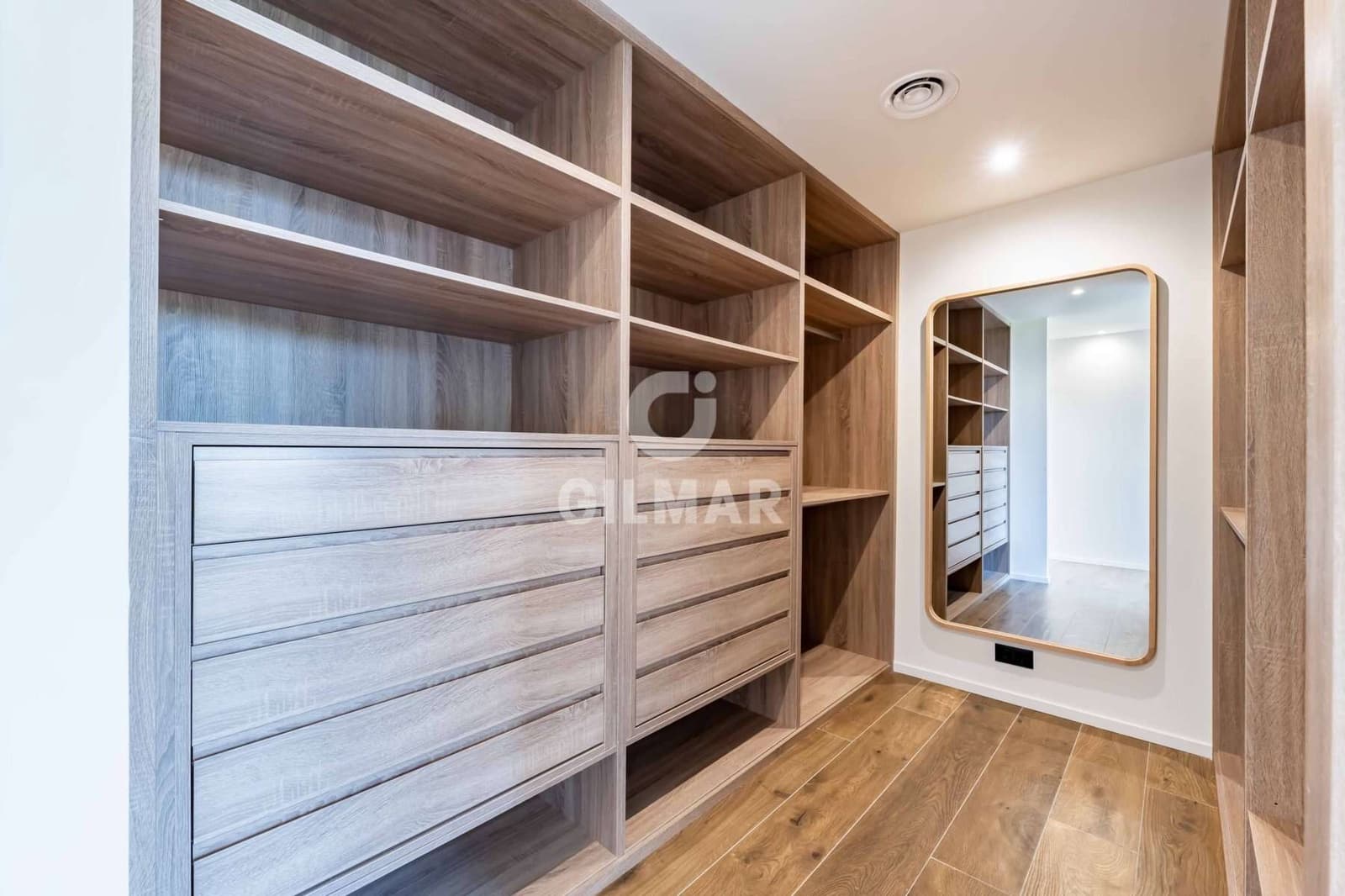 5 makuuhuone Huvila myytävänä paikassa Sotogrande mukana uima-altaan - 2 850 000 € (Ref: 9451420)