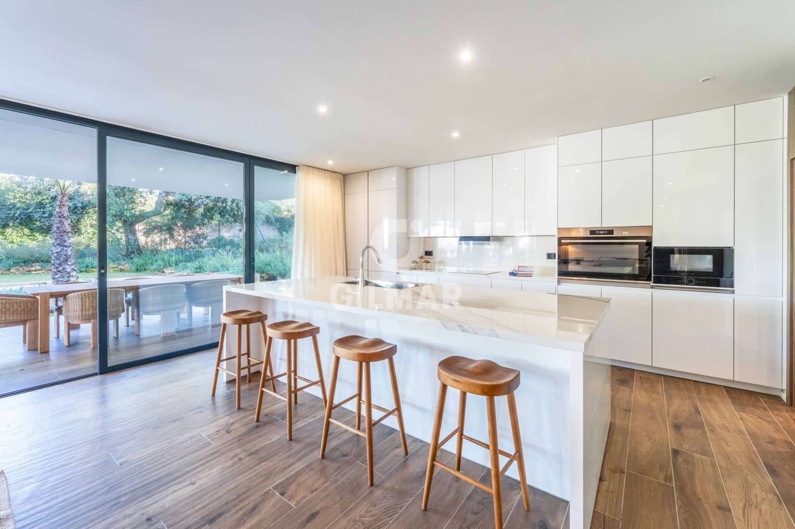 5 makuuhuone Huvila myytävänä paikassa Sotogrande mukana uima-altaan - 2 850 000 € (Ref: 9451420)