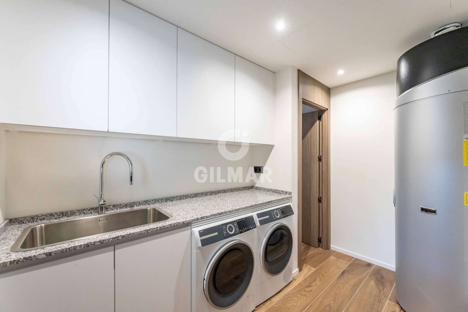 5 makuuhuone Huvila myytävänä paikassa Sotogrande mukana uima-altaan - 2 850 000 € (Ref: 9451420)