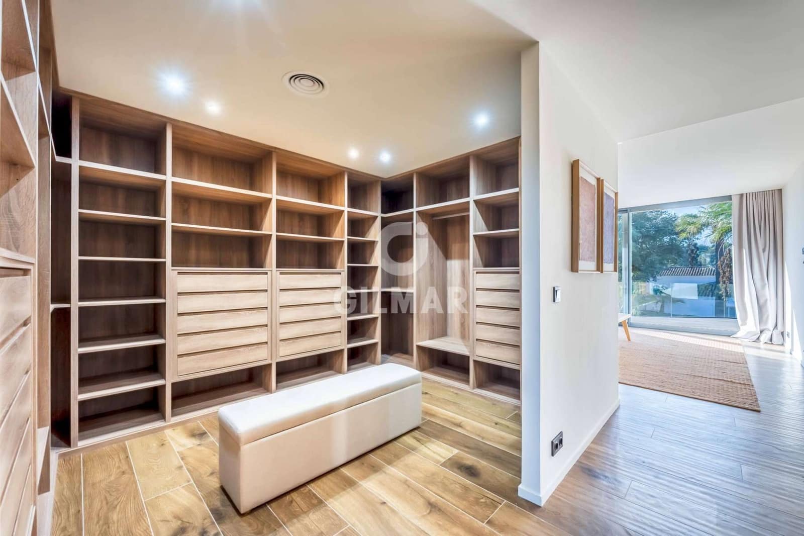 5 makuuhuone Huvila myytävänä paikassa Sotogrande mukana uima-altaan - 2 850 000 € (Ref: 9451420)