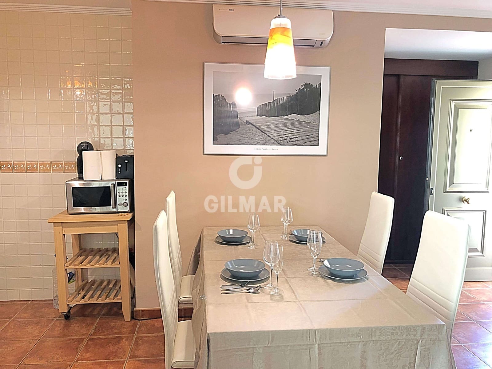 2 makuuhuone Rivitalo myytävänä paikassa La Tejita mukana uima-altaan 
autotalli - 589 000 € (Ref: 9451533)