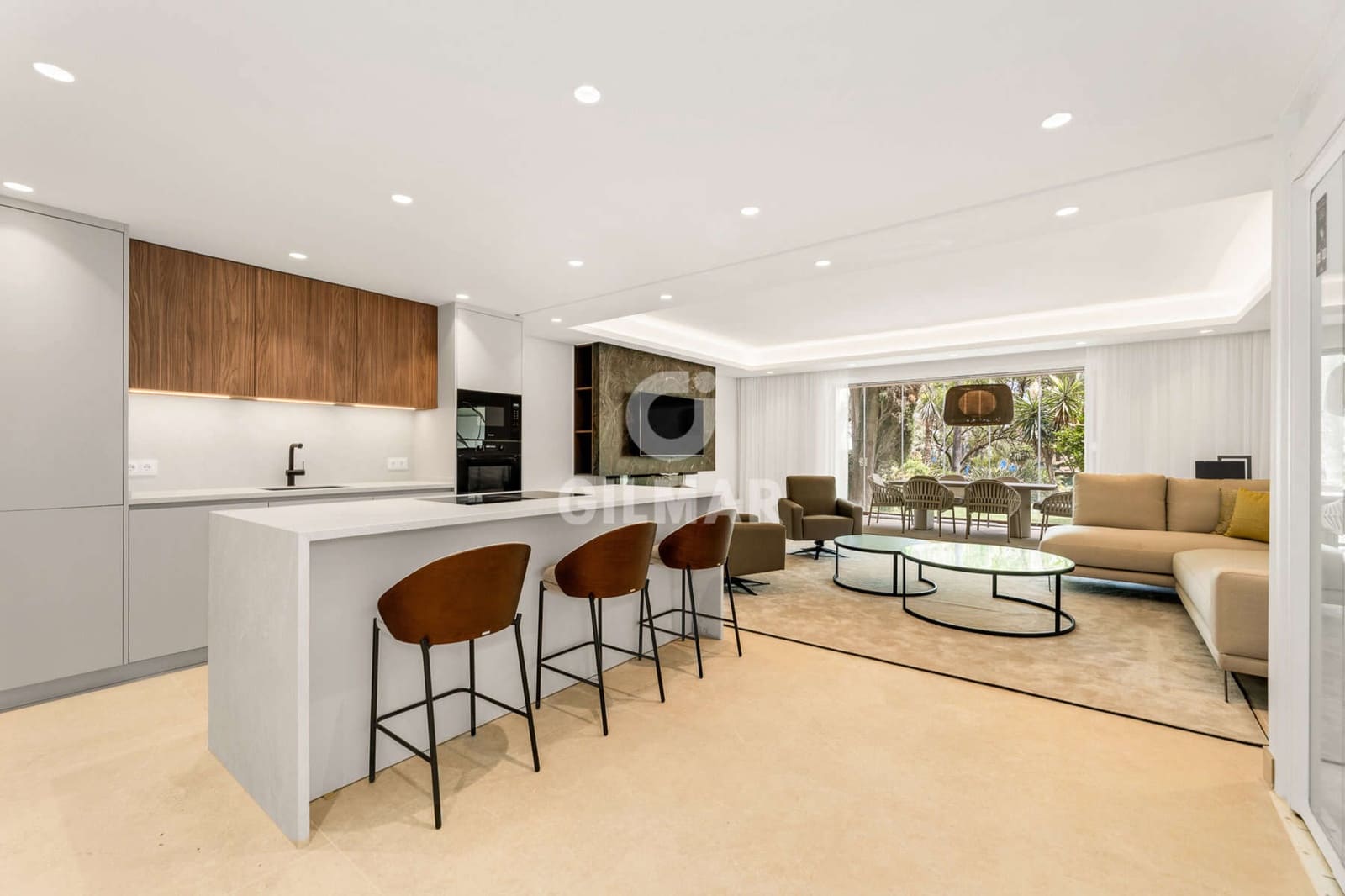 4 sypialnia Dom szeregowy na sprzedaż w El Paraiso - 2 599 000 € (Ref: 9451534)