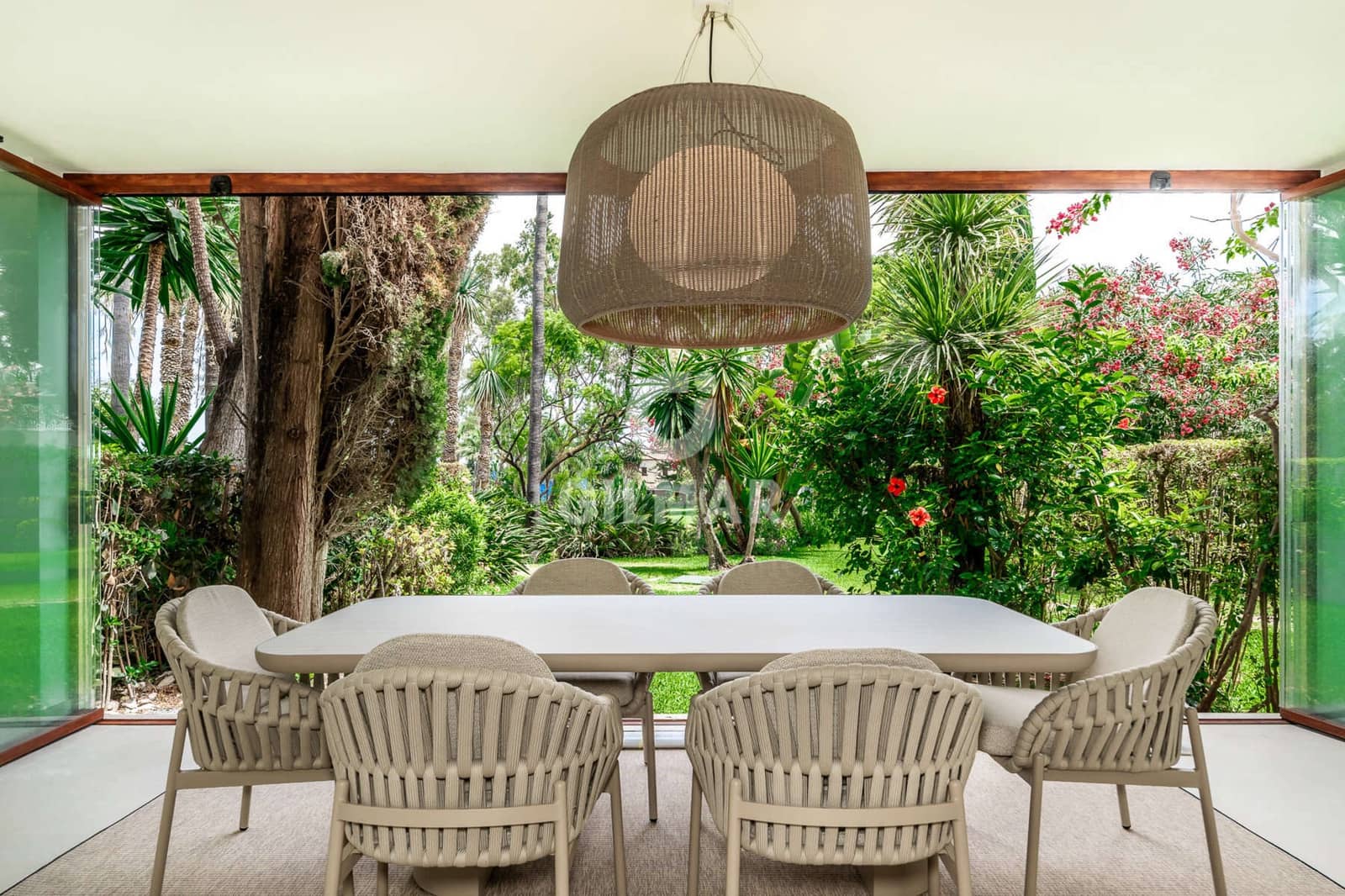 4 sypialnia Dom szeregowy na sprzedaż w El Paraiso - 2 599 000 € (Ref: 9451534)