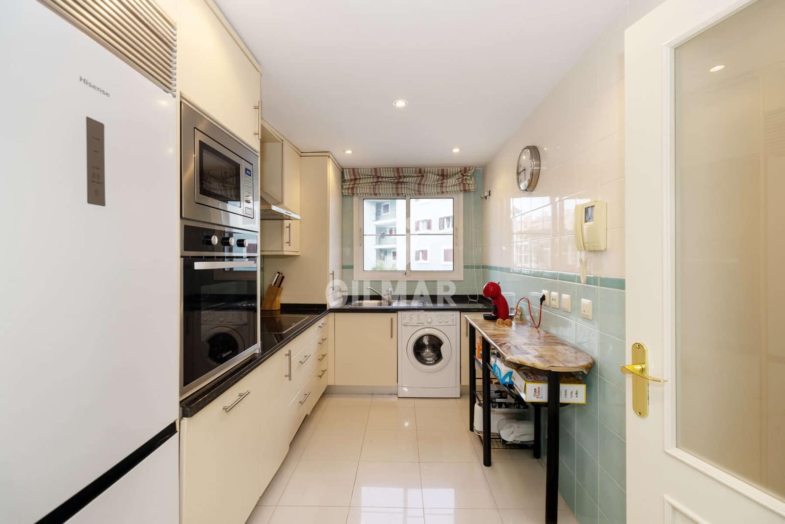 3 soveværelse Lejlighed til salg i Sotogrande - € 695.000 (Ref: 9452440)