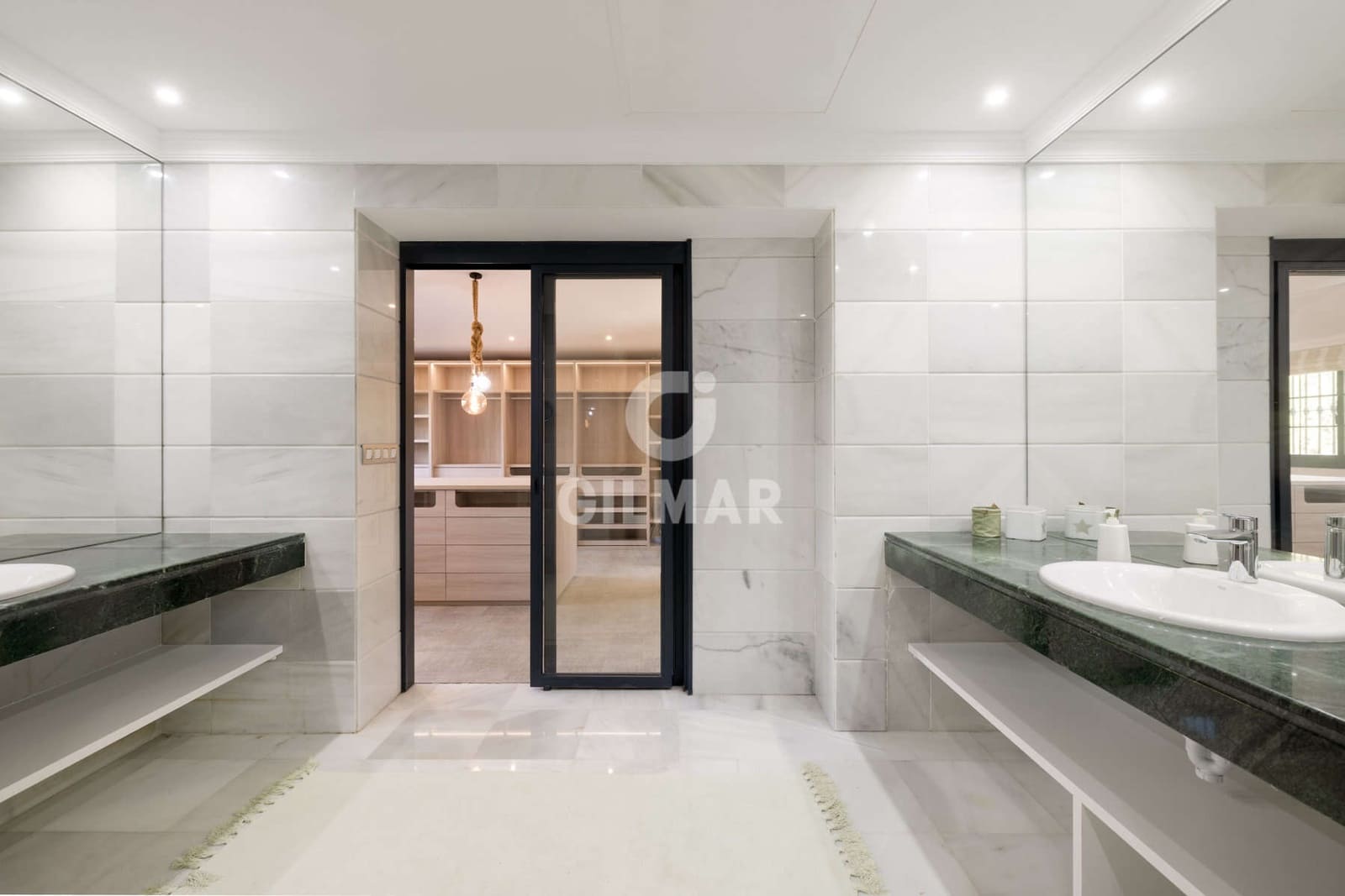 6 sovrum Villa till salu i Estepona med pool garage - 3 600 000 € (Ref: 9457868)