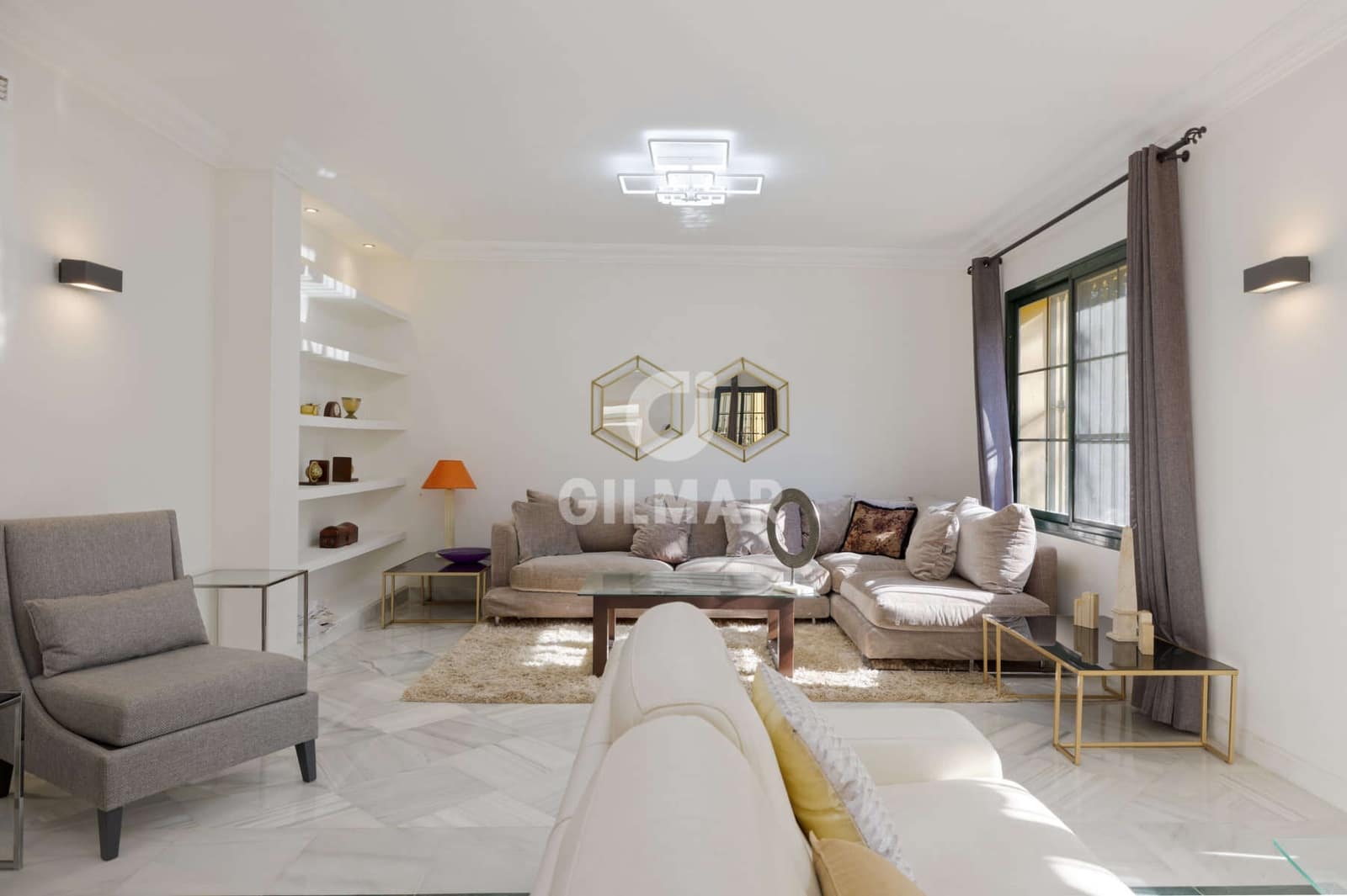 6 sovrum Villa till salu i Estepona med pool garage - 3 600 000 € (Ref: 9457868)