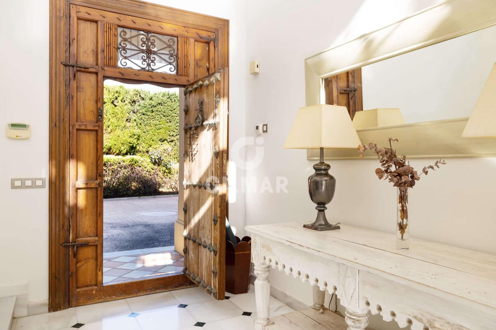 6 sovrum Villa till salu i Estepona med pool garage - 3 600 000 € (Ref: 9457868)