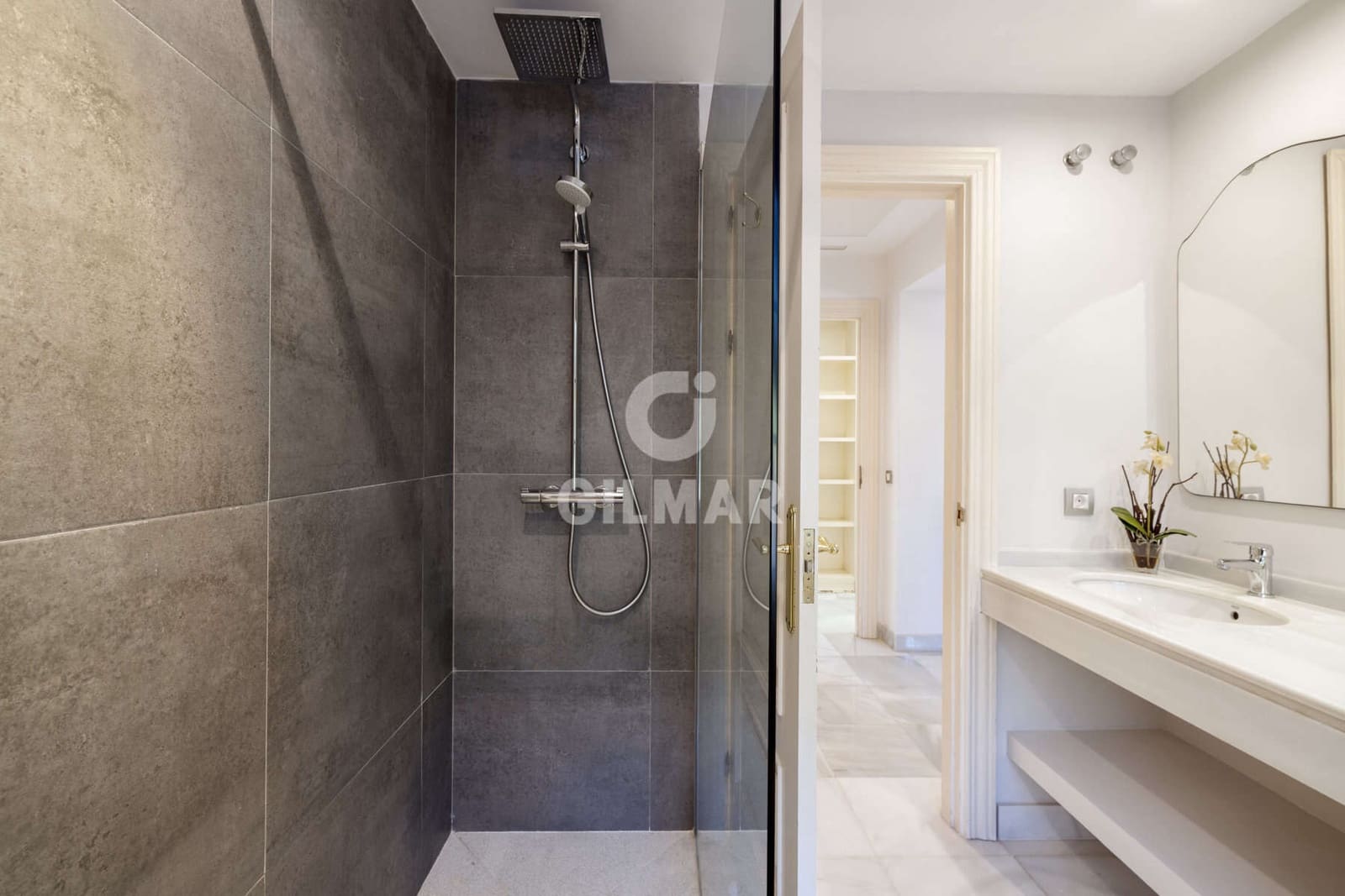 6 sovrum Villa till salu i Estepona med pool garage - 3 600 000 € (Ref: 9457868)