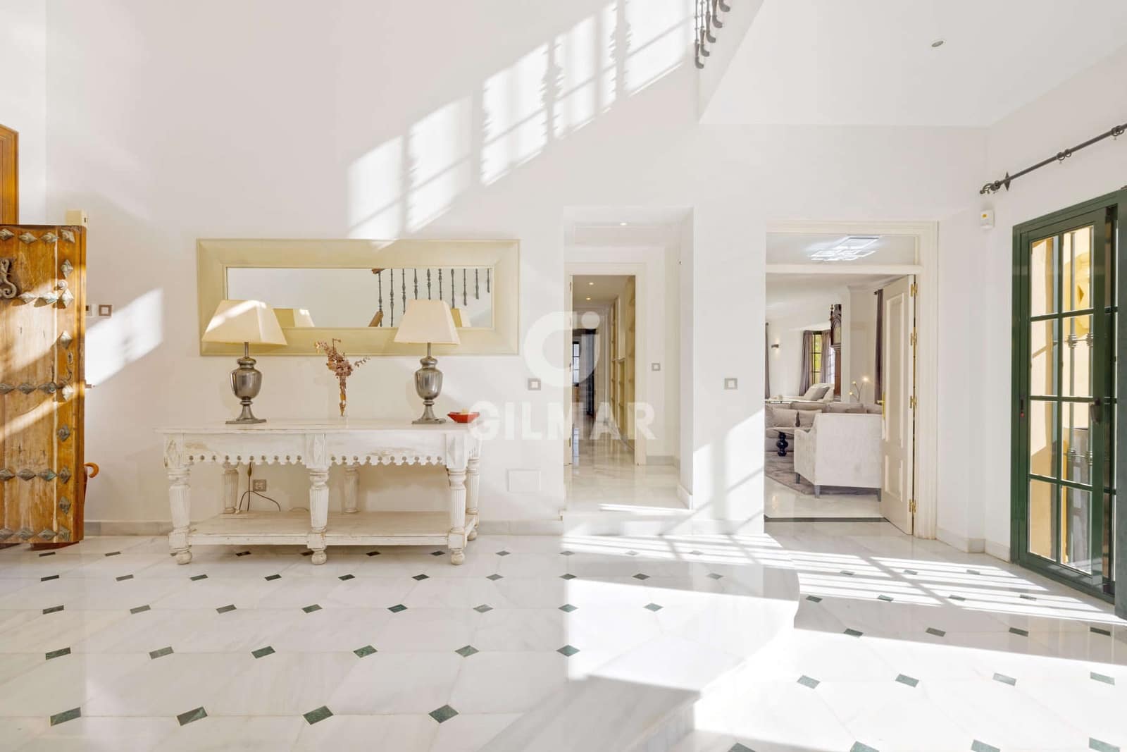 6 sovrum Villa till salu i Estepona med pool garage - 3 600 000 € (Ref: 9457868)