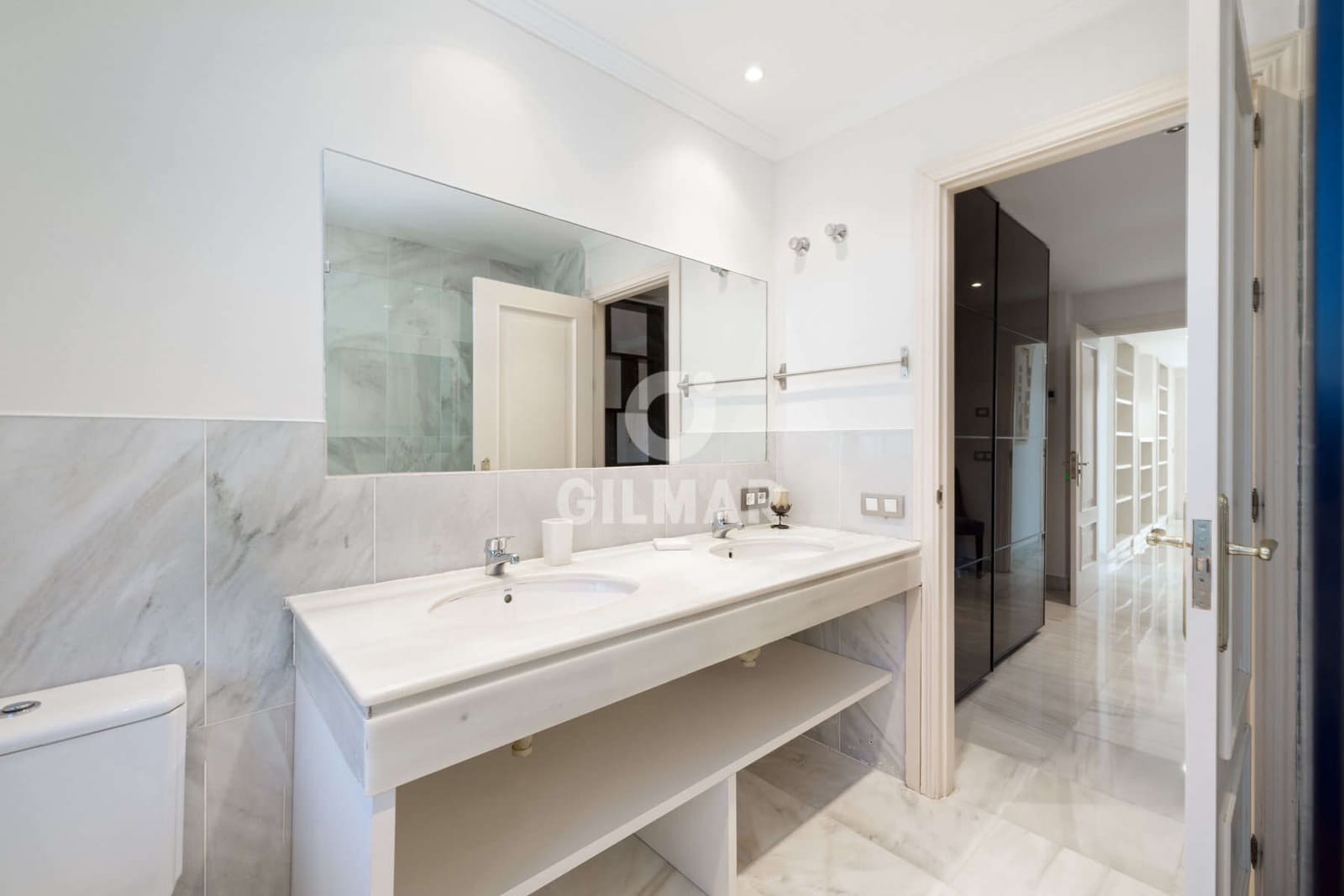 6 sovrum Villa till salu i Estepona med pool garage - 3 600 000 € (Ref: 9457868)