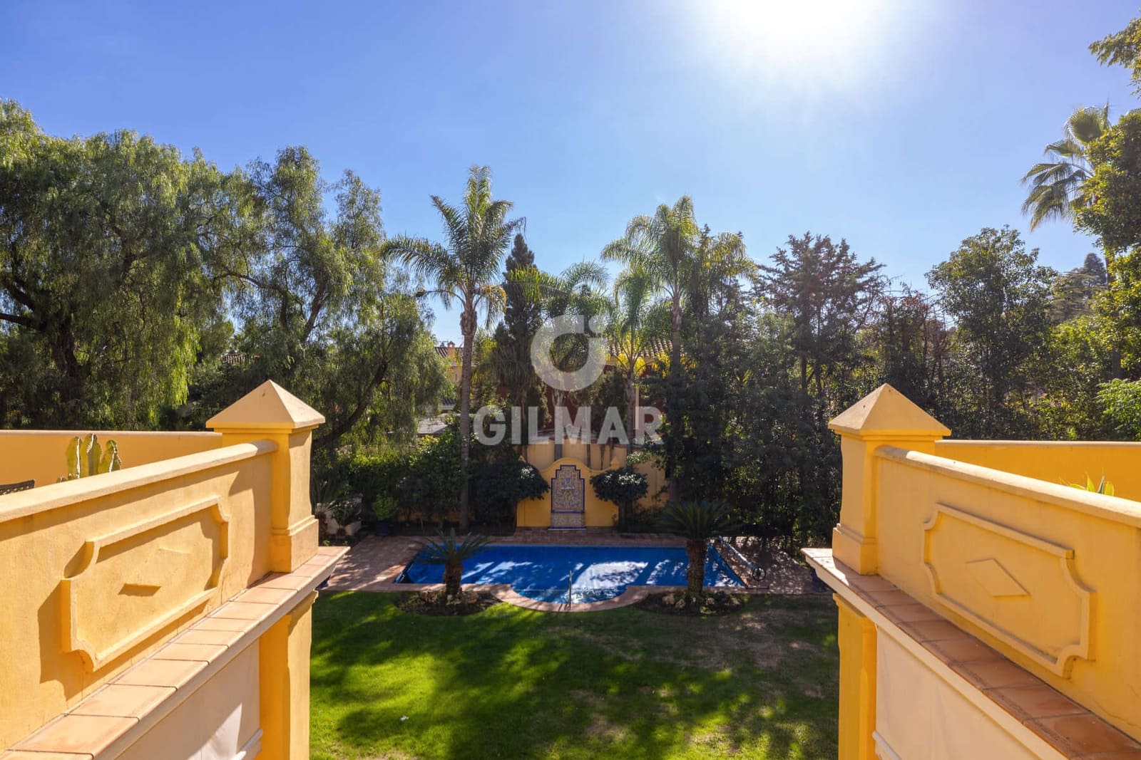 6 sovrum Villa till salu i Estepona med pool garage - 3 600 000 € (Ref: 9457868)