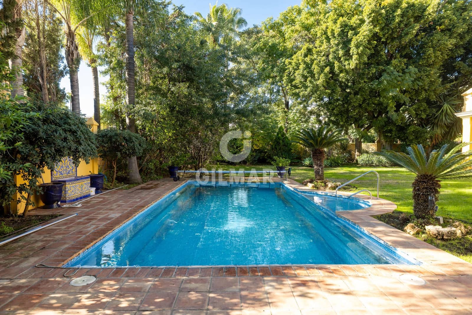 6 sovrum Villa till salu i Estepona med pool garage - 3 600 000 € (Ref: 9457868)