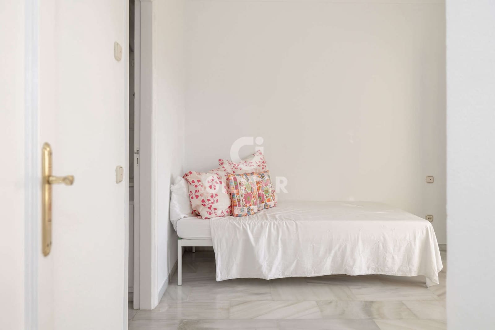 4 soveværelse Rækkehus til salg i New Golden Mile med swimmingpool - € 560.000 (Ref: 9457869)