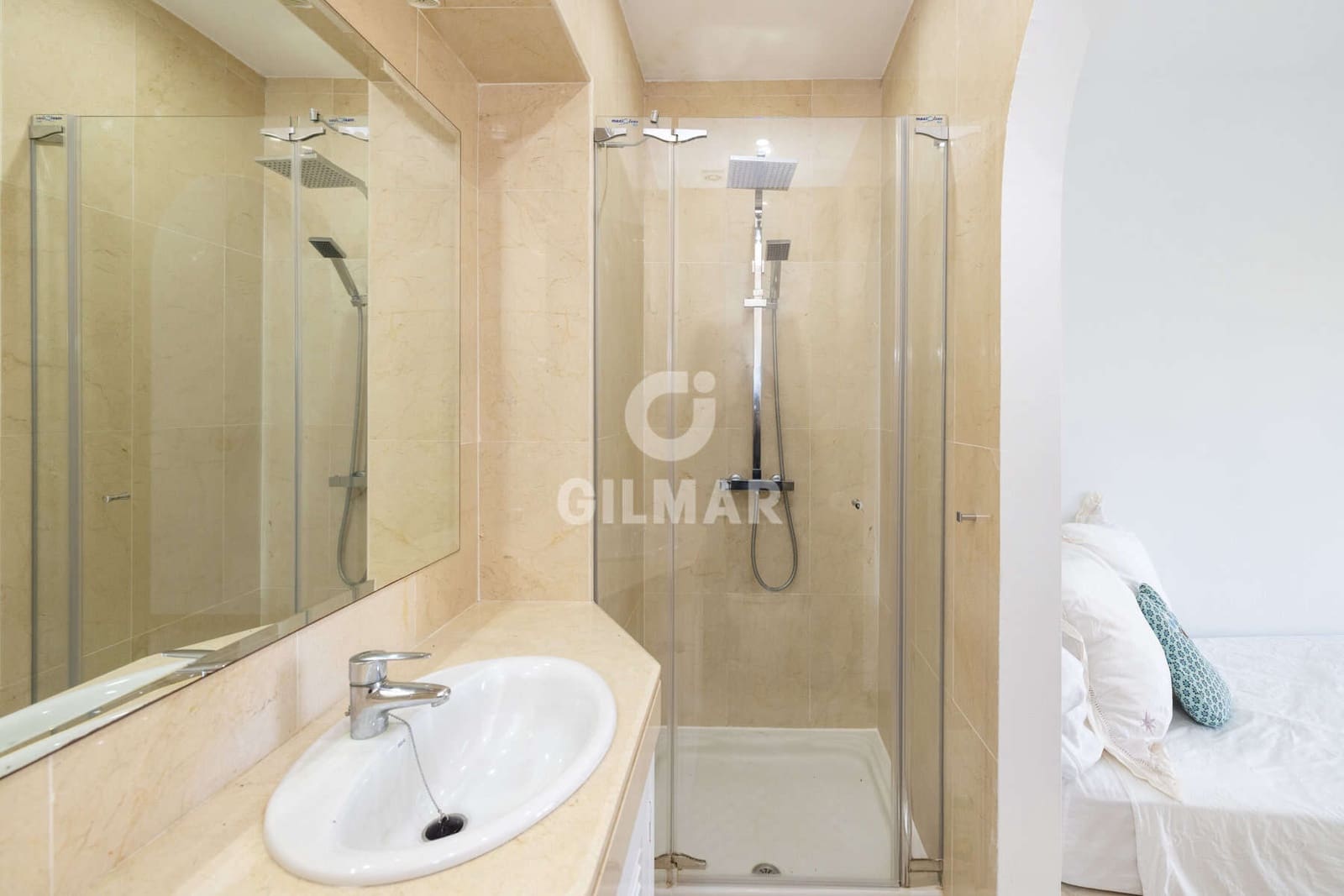 4 soveværelse Rækkehus til salg i New Golden Mile med swimmingpool - € 560.000 (Ref: 9457869)