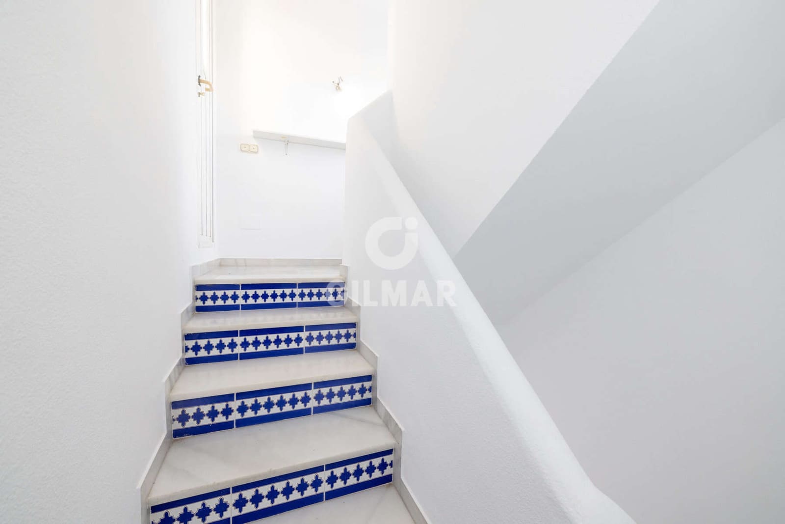 4 soveværelse Rækkehus til salg i New Golden Mile med swimmingpool - € 560.000 (Ref: 9457869)