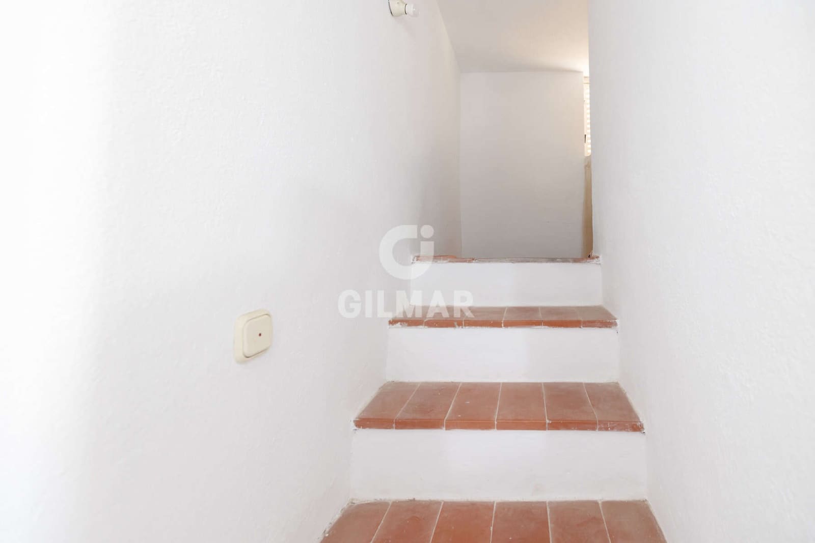 4 soveværelse Rækkehus til salg i New Golden Mile med swimmingpool - € 560.000 (Ref: 9457869)