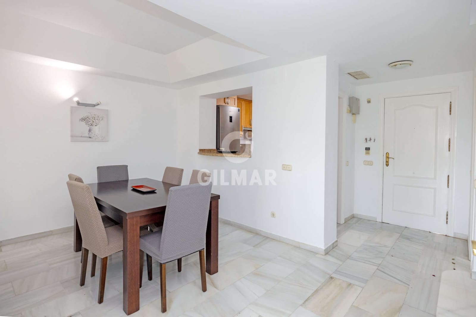 4 soveværelse Rækkehus til salg i New Golden Mile med swimmingpool - € 560.000 (Ref: 9457869)