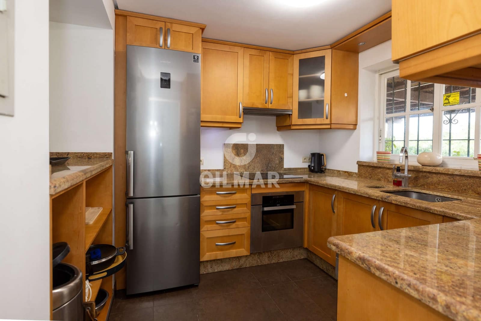 4 soveværelse Rækkehus til salg i New Golden Mile med swimmingpool - € 560.000 (Ref: 9457869)