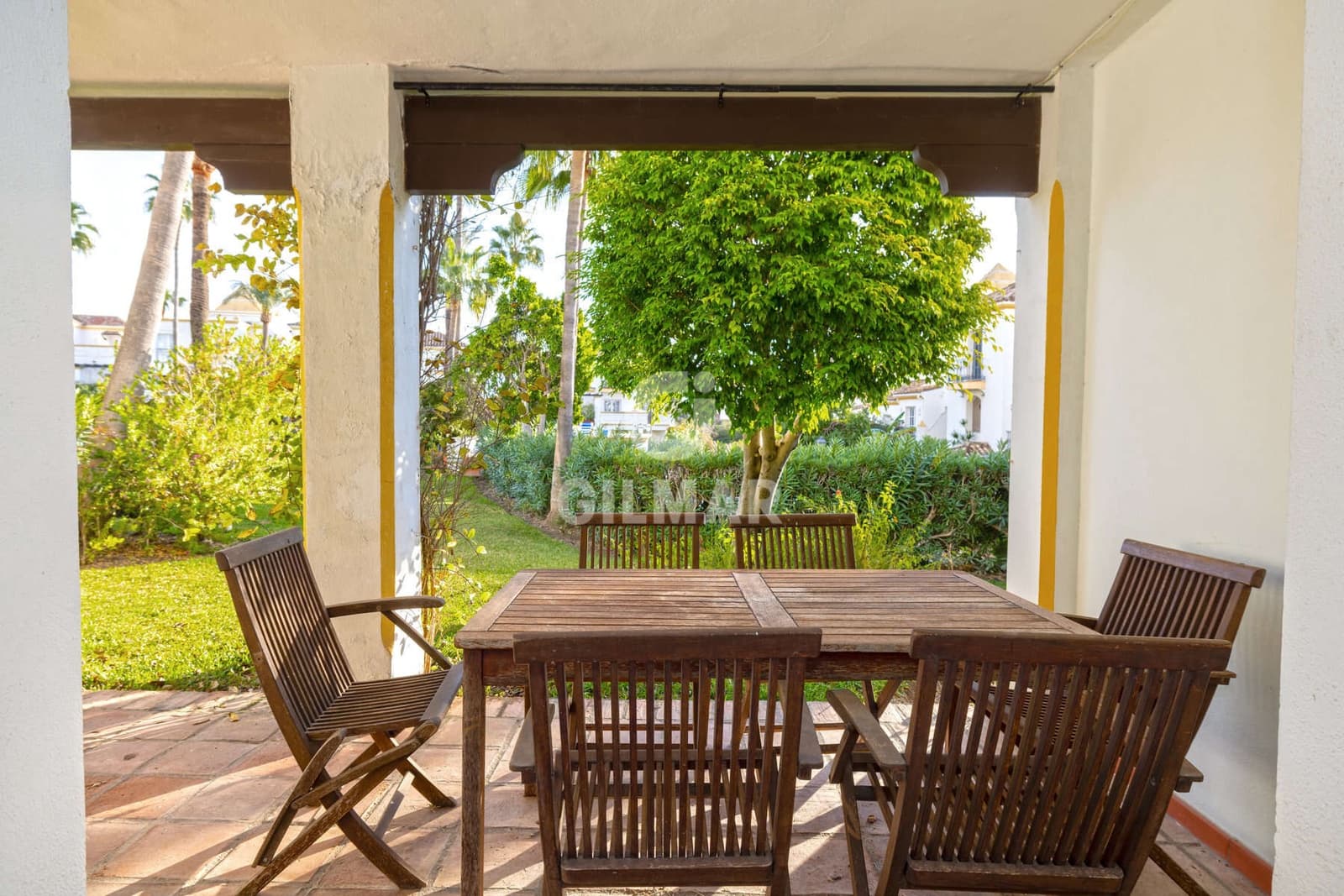 4 soveværelse Rækkehus til salg i New Golden Mile med swimmingpool - € 560.000 (Ref: 9457869)