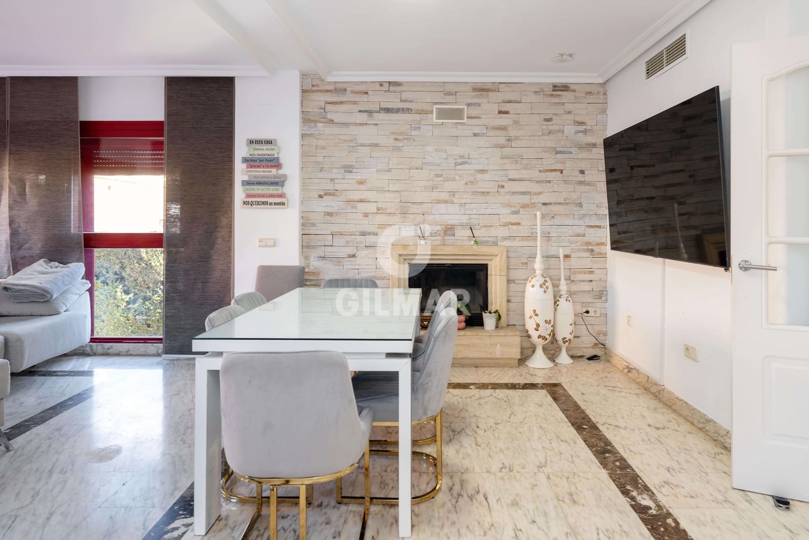 Adosado de 5 habitaciones en Torrequebrada en venta - 741.000 € (Ref: 9459510)