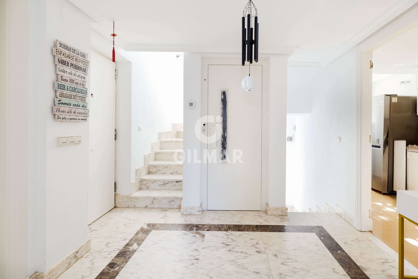 Adosado de 5 habitaciones en Torrequebrada en venta - 741.000 € (Ref: 9459510)