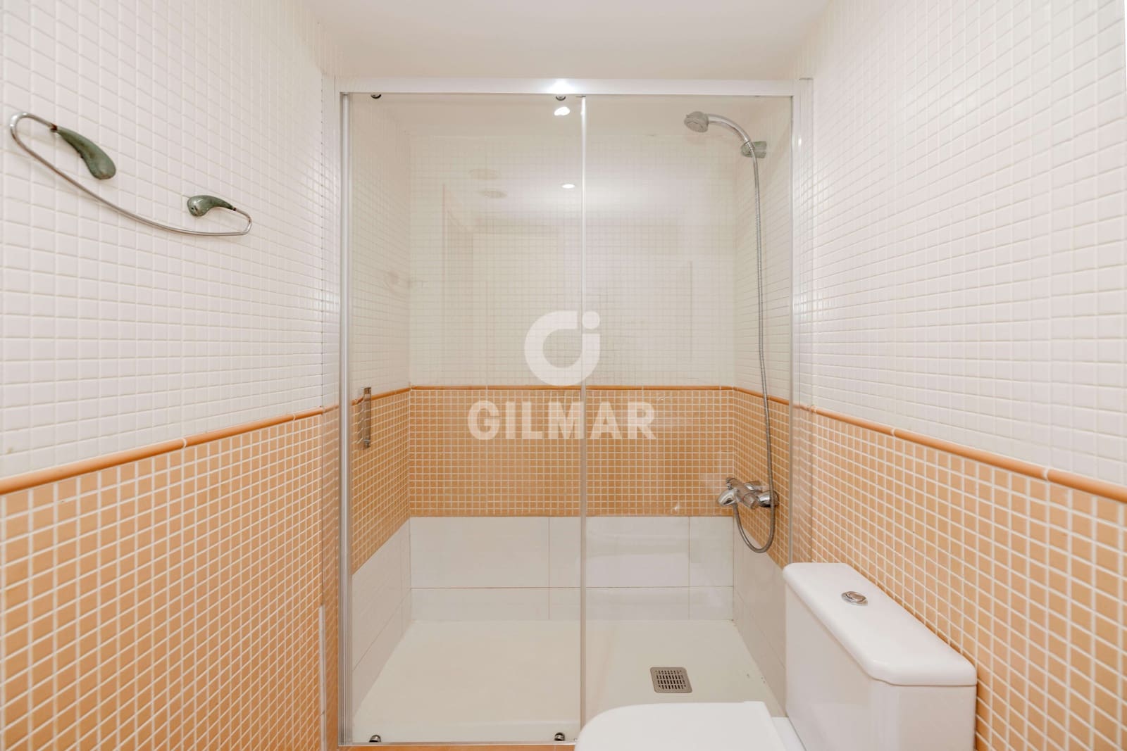 Adosado de 5 habitaciones en Torrequebrada en venta - 741.000 € (Ref: 9459510)