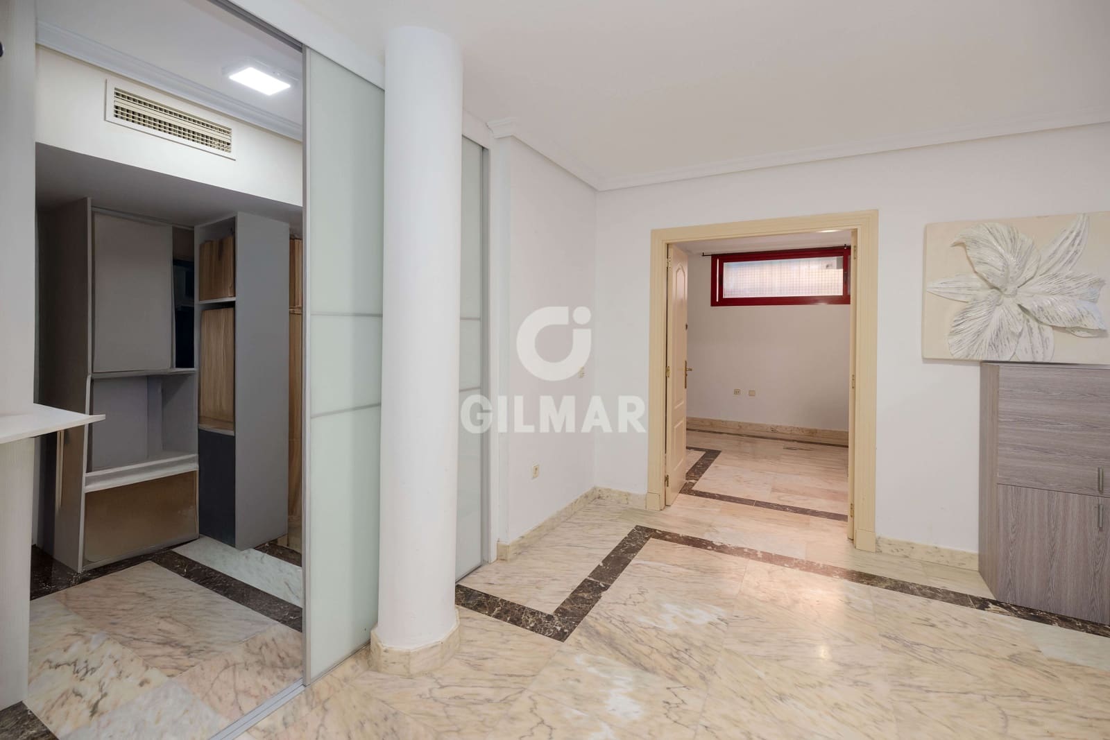 Adosado de 5 habitaciones en Torrequebrada en venta - 741.000 € (Ref: 9459510)