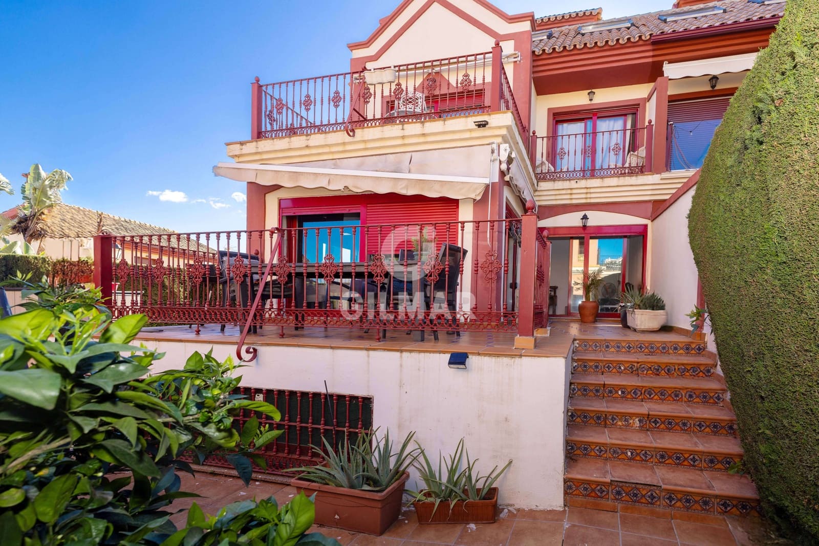 Adosado de 5 habitaciones en Torrequebrada en venta - 741.000 € (Ref: 9459510)