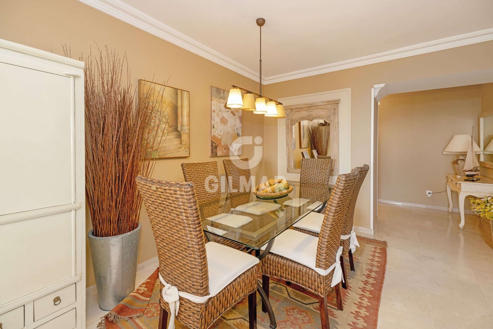 3 bedroom Flat for sale in Estepona with garage - € 490,000 (Ref: 9476269)