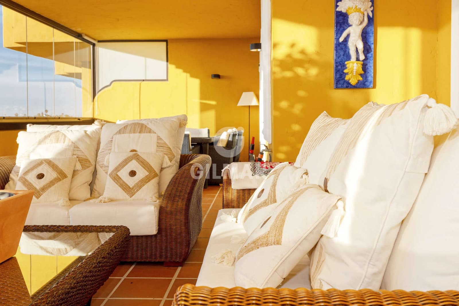 3 bedroom Flat for sale in Estepona with garage - € 490,000 (Ref: 9476269)