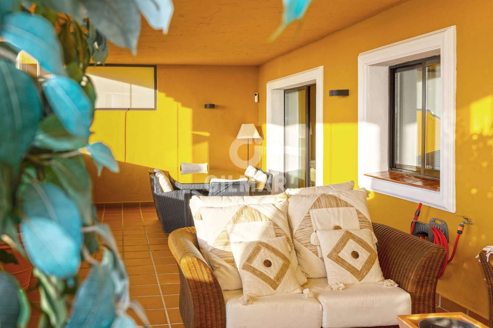 3 bedroom Flat for sale in Estepona with garage - € 490,000 (Ref: 9476269)