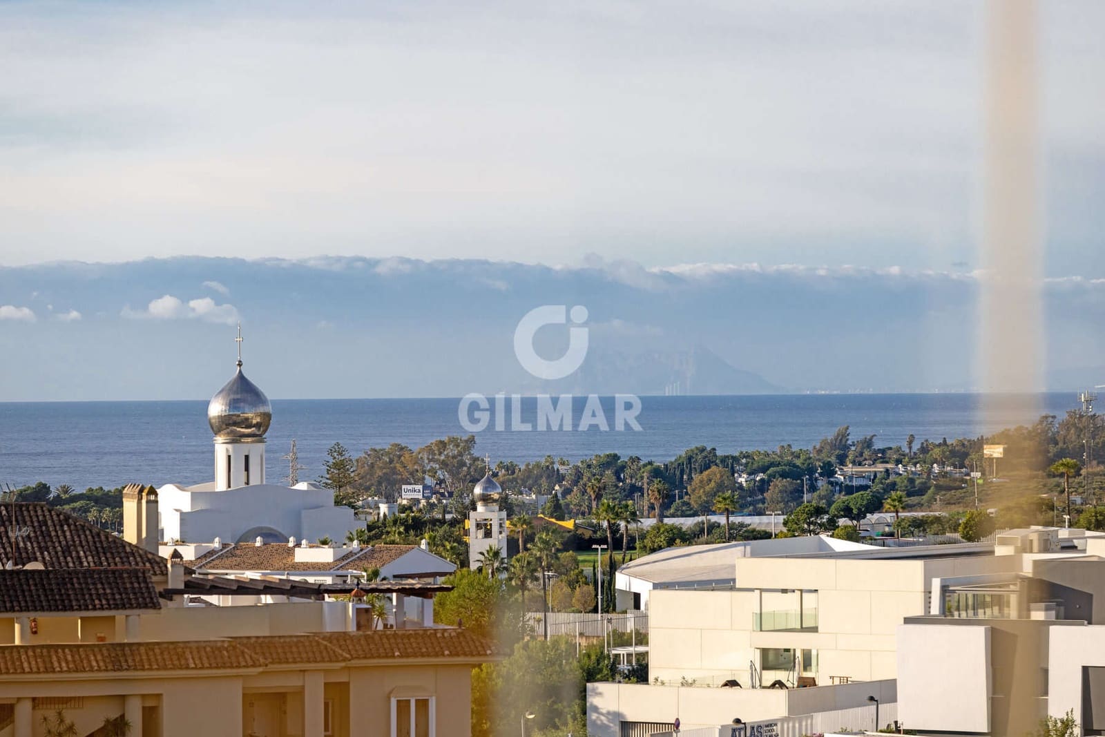 3 bedroom Flat for sale in Estepona with garage - € 490,000 (Ref: 9476269)