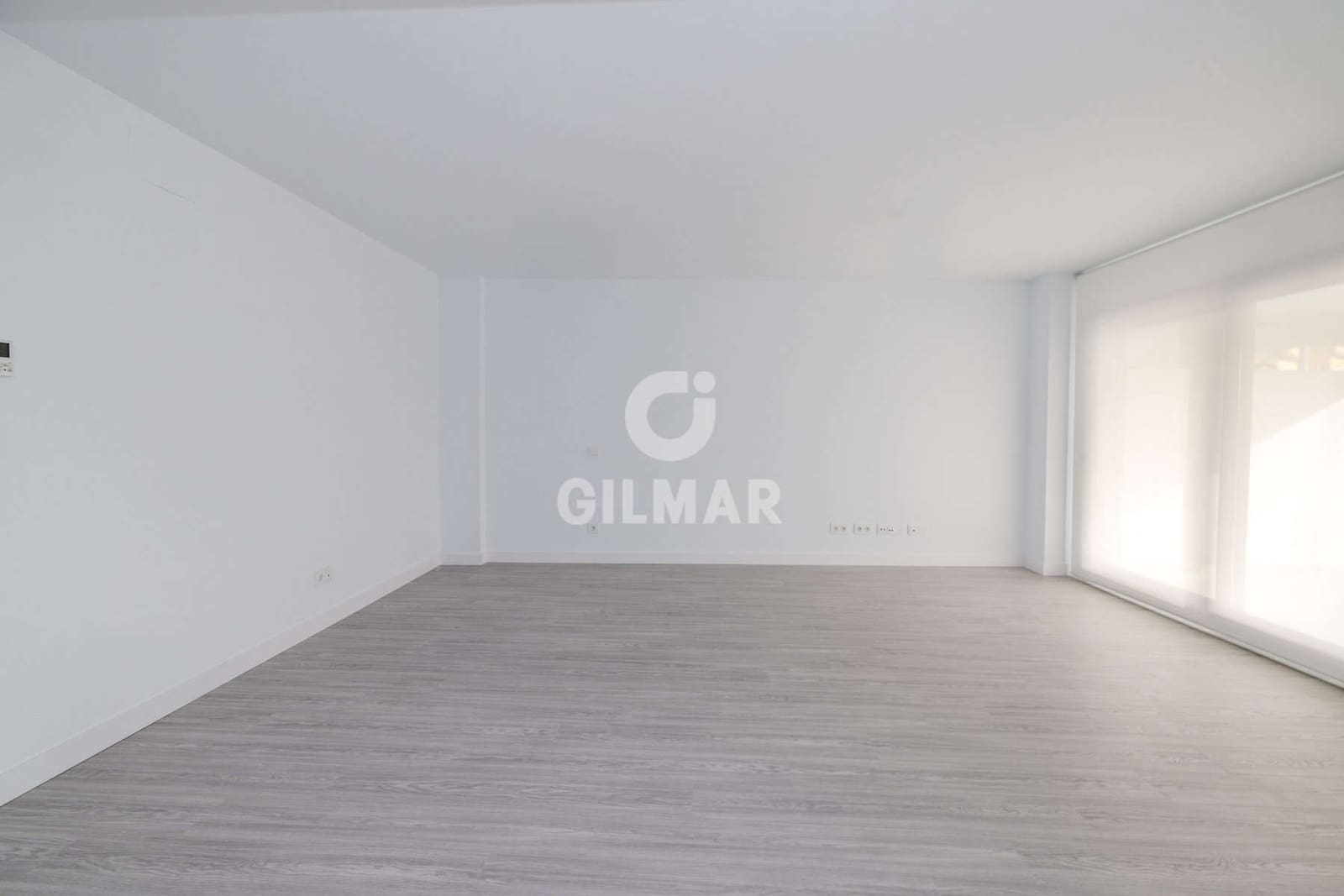 2 quarto Apartamento para venda em Estepona com piscina garagem - 445 000 € (Ref: 9476270)