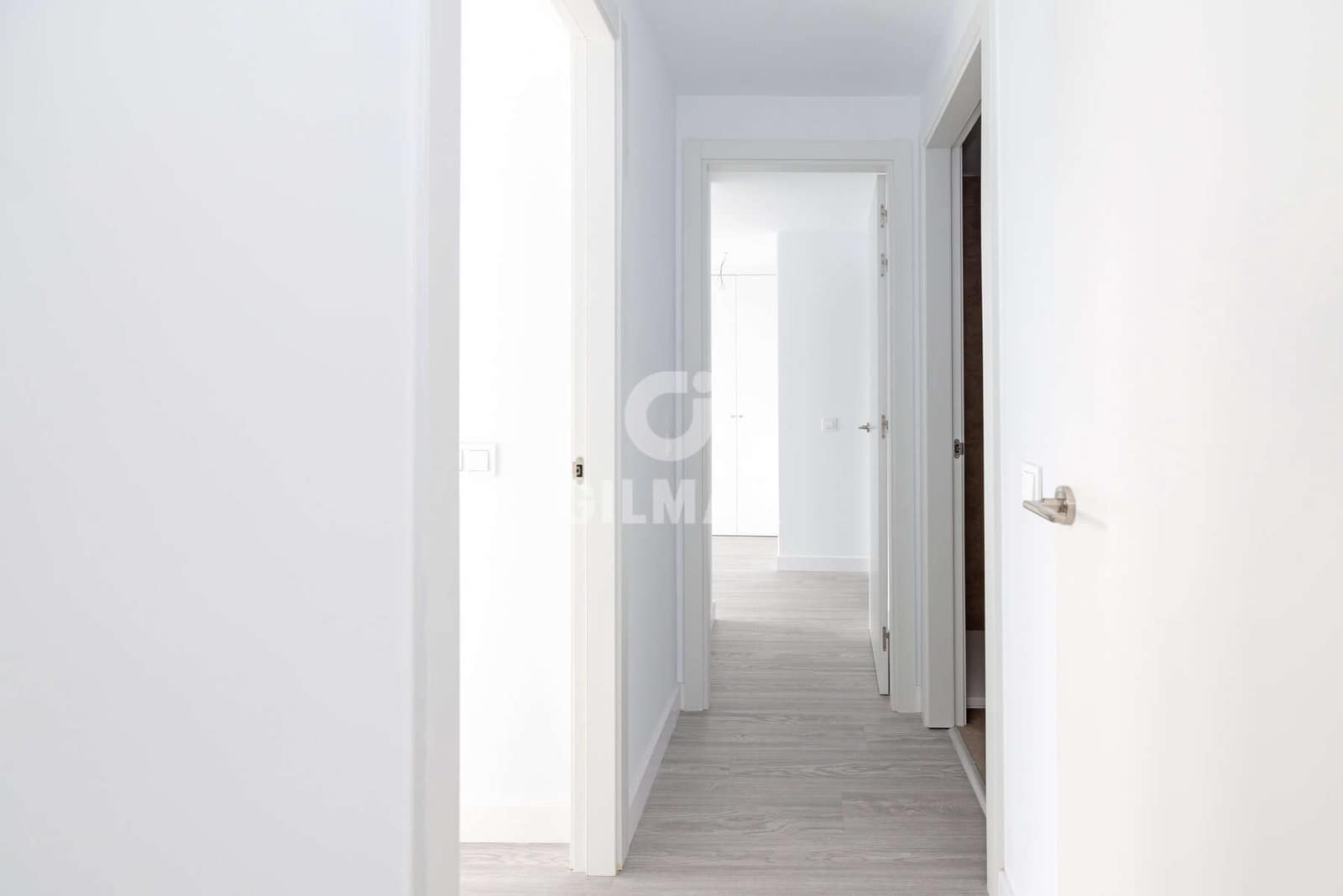 2 quarto Apartamento para venda em Estepona com piscina garagem - 445 000 € (Ref: 9476270)