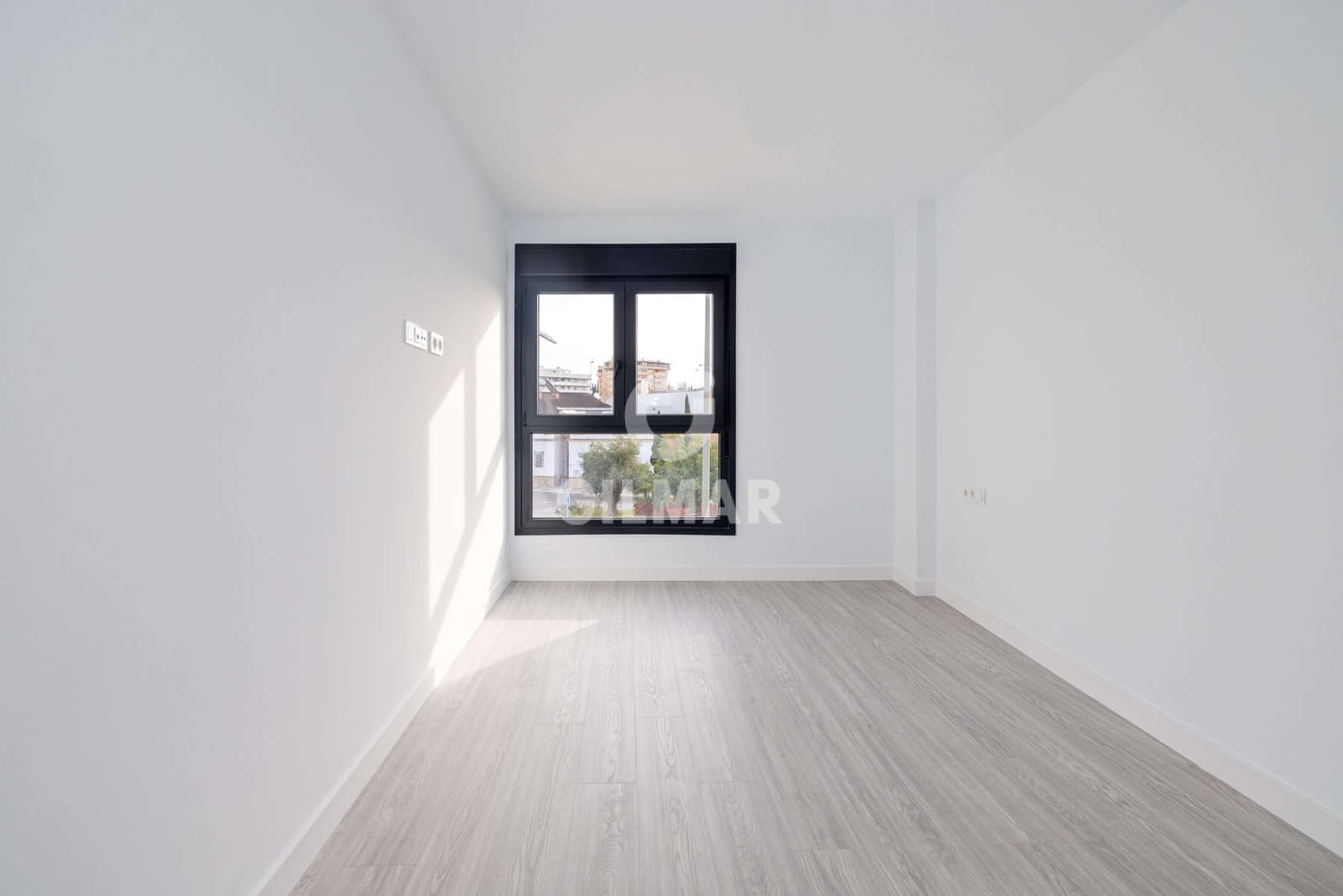 2 quarto Apartamento para venda em Estepona com piscina garagem - 445 000 € (Ref: 9476270)