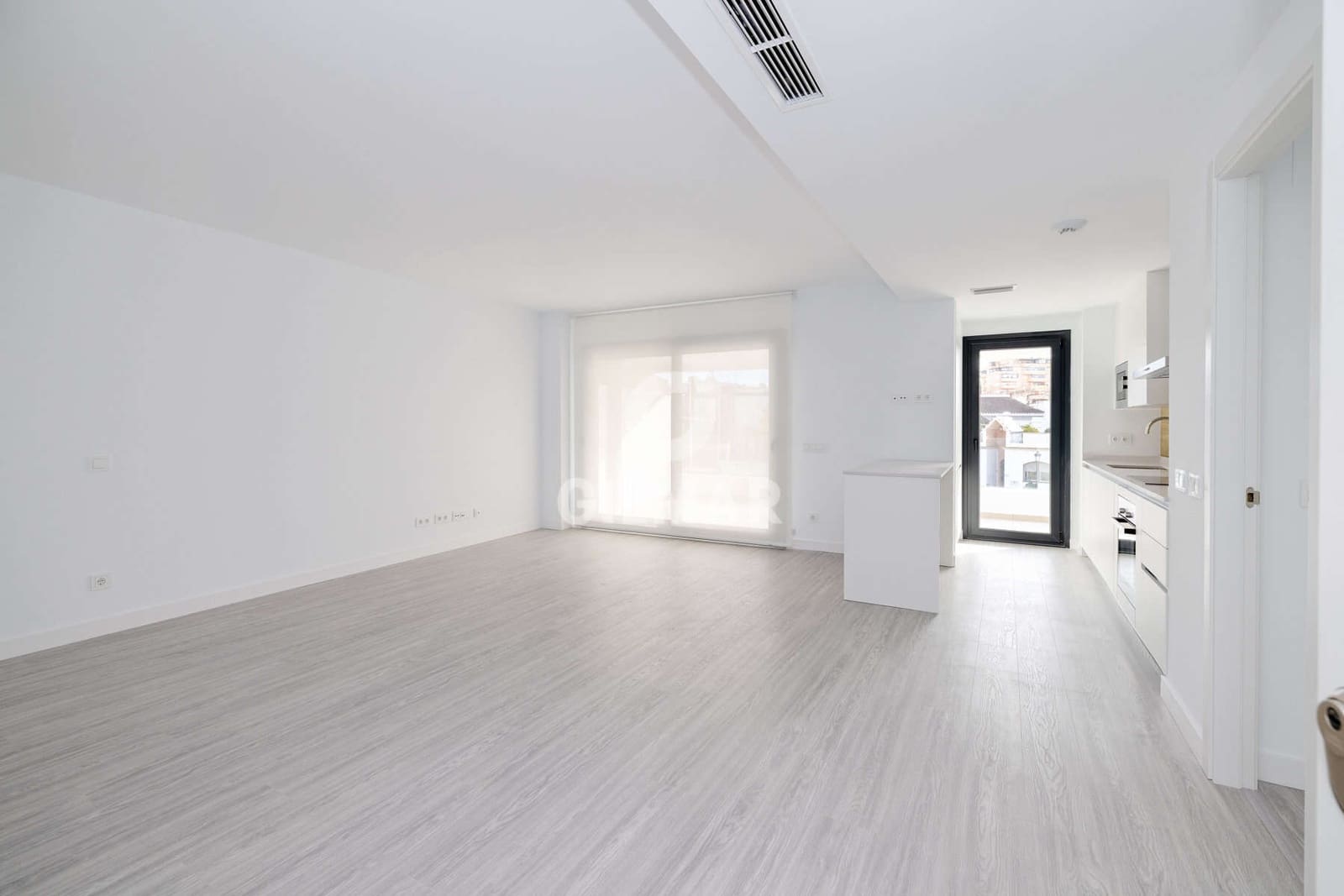 2 quarto Apartamento para venda em Estepona com piscina garagem - 445 000 € (Ref: 9476270)