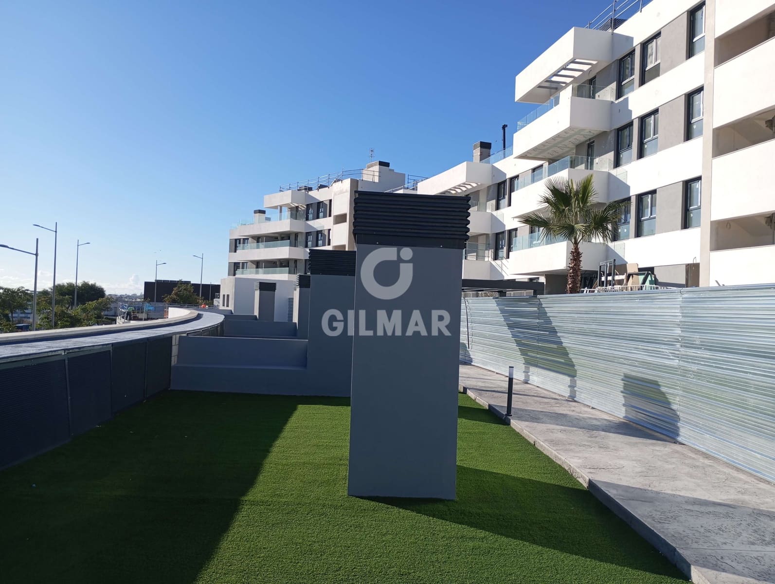 2 quarto Apartamento para venda em Estepona com piscina garagem - 445 000 € (Ref: 9476270)