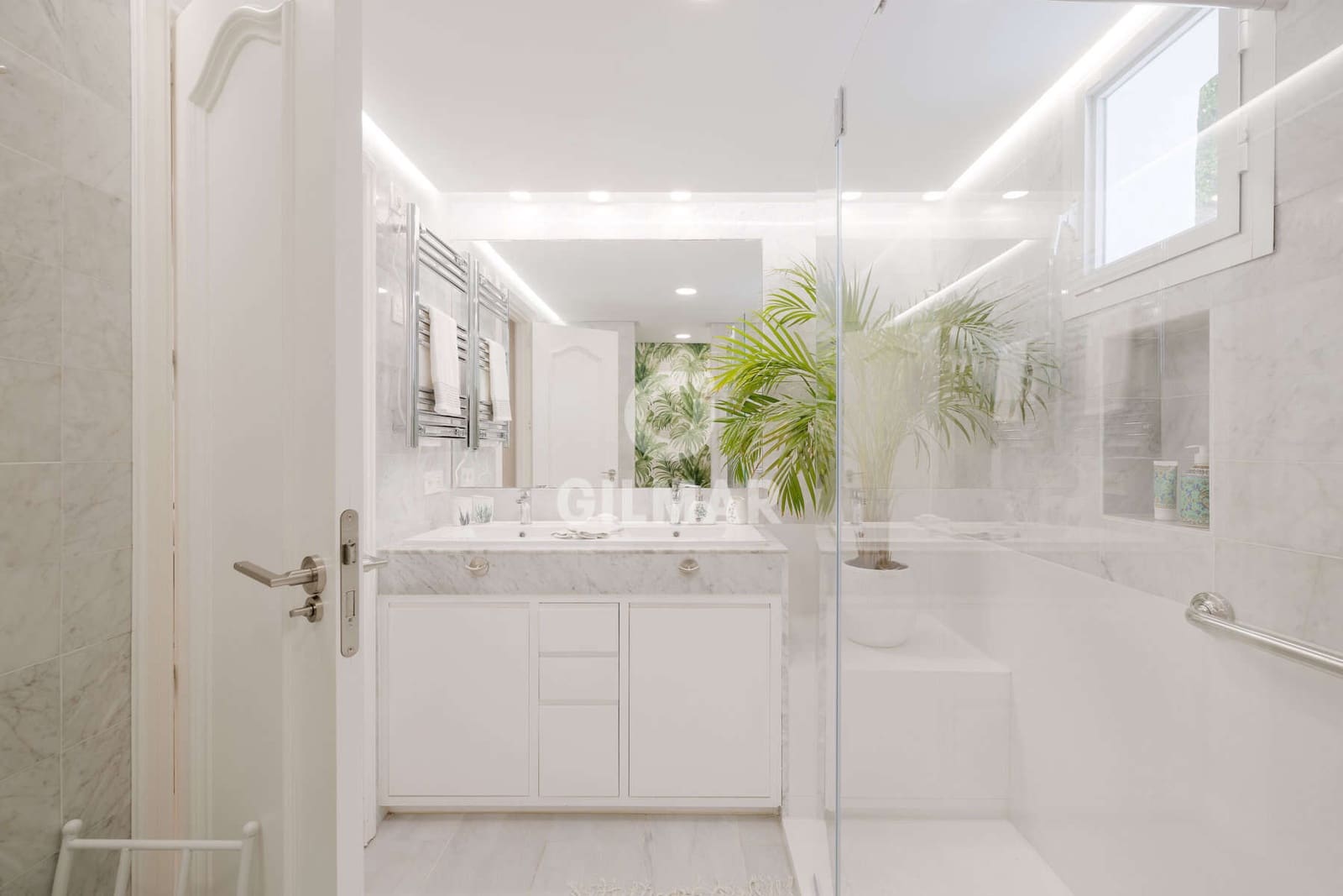 Ático de 4 habitaciones en Atalaya-Isdabe en venta - 1.585.000 € (Ref: 9481452)