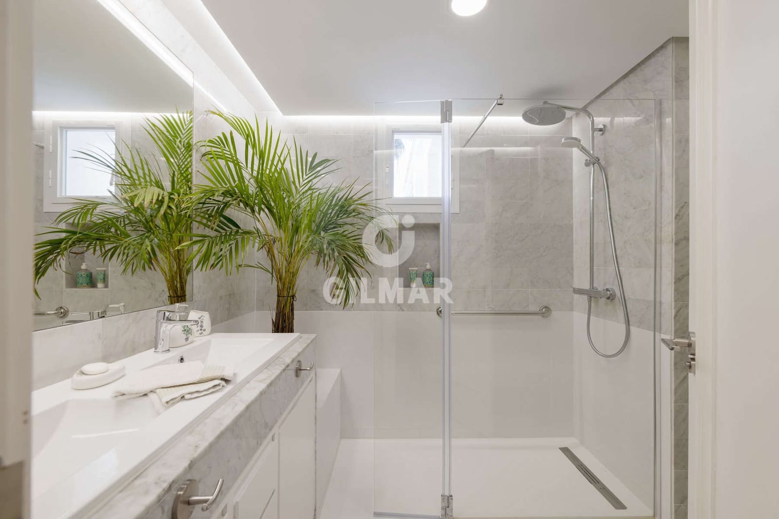 Ático de 4 habitaciones en Atalaya-Isdabe en venta - 1.585.000 € (Ref: 9481452)