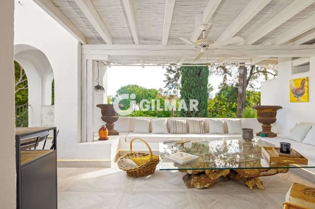 4 Zimmer Penthouse zu verkaufen in Atalaya-Isdabe, Estepona mit Pool - 1.585.000 € (Ref: 9481452)