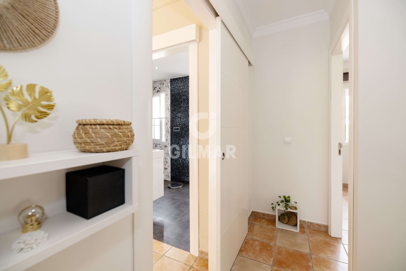 5 chambre Villa/Maison à vendre à Torrequebrada avec piscine garage - 995 000 € (Ref: 9481627)