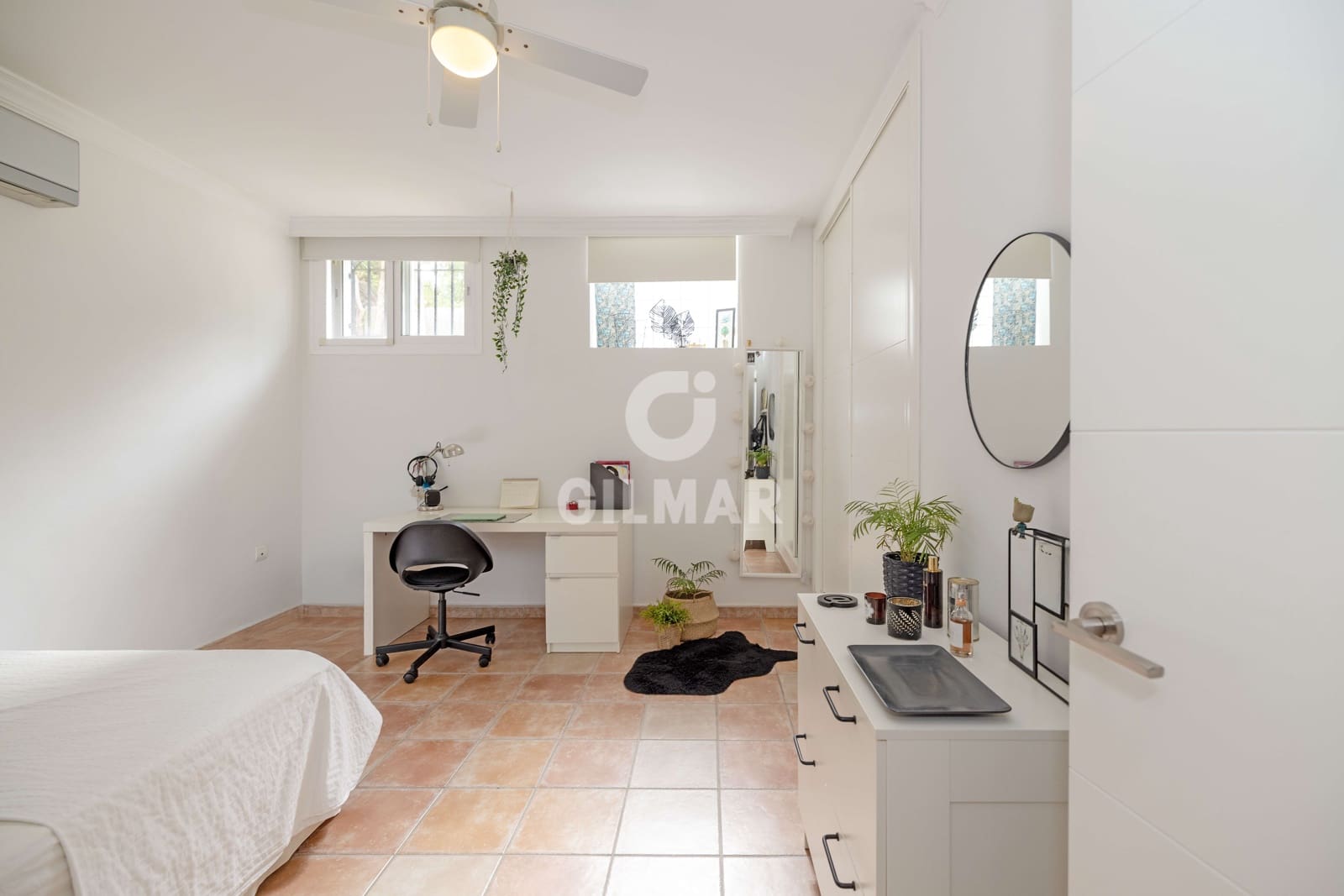 5 chambre Villa/Maison à vendre à Torrequebrada avec piscine garage - 995 000 € (Ref: 9481627)