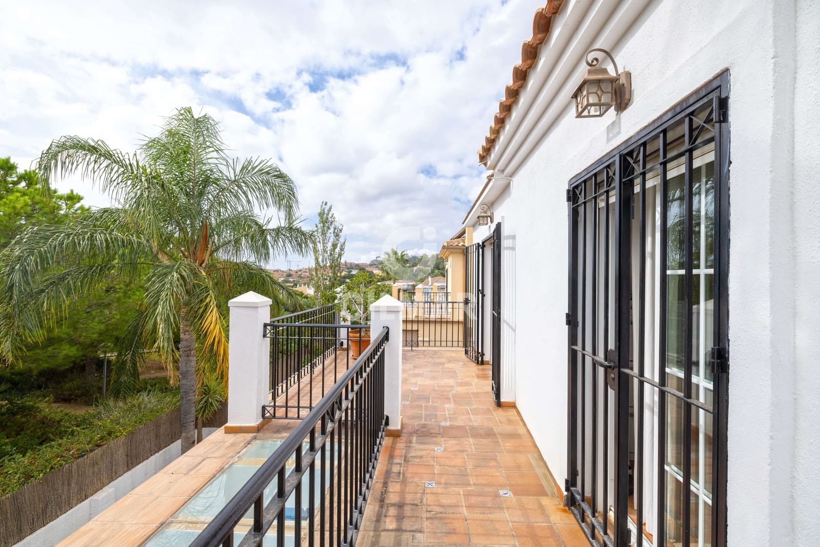 5 chambre Villa/Maison à vendre à Torrequebrada avec piscine garage - 995 000 € (Ref: 9481627)